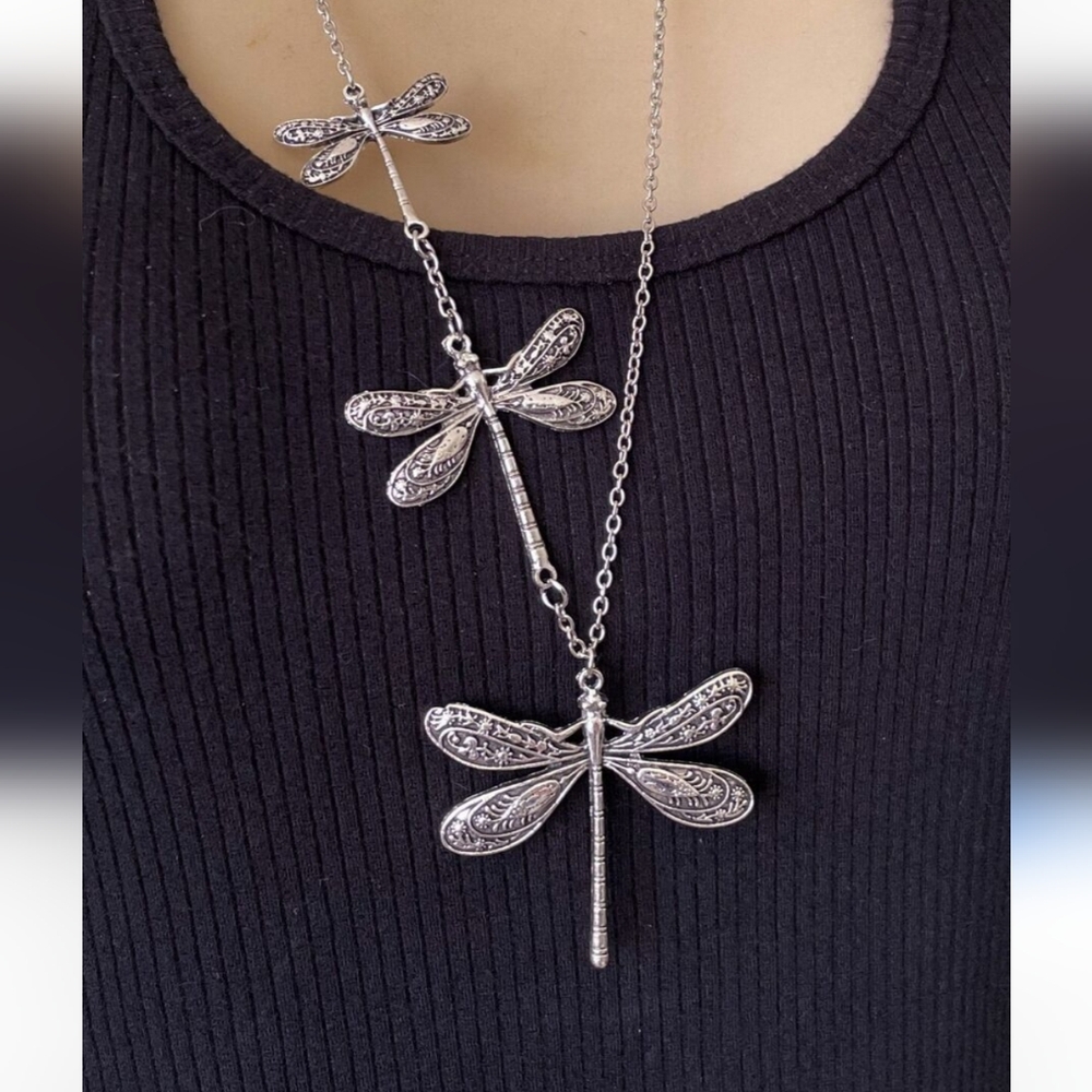 Art Deco Triple Dragonfly Necklace - Picture 4 of 5